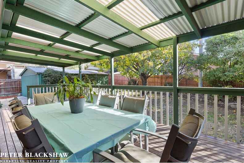 101 Beaurepaire Crescent Holt 101 Beaurepaire Crescent Holt