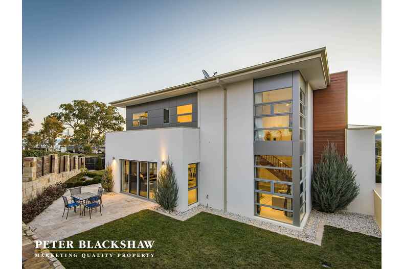 18 Quinane Avenue Forde 18 Quinane Avenue Forde