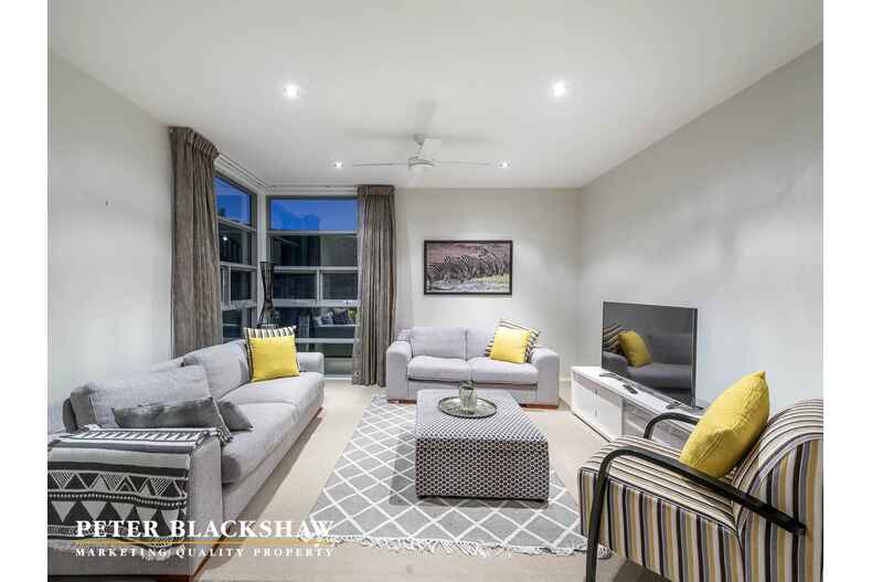 18 Quinane Avenue Forde 18 Quinane Avenue Forde