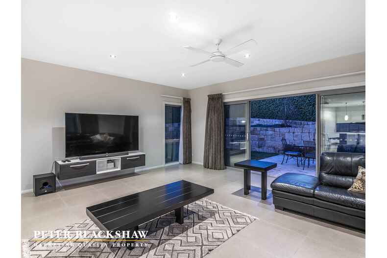 18 Quinane Avenue Forde 18 Quinane Avenue Forde