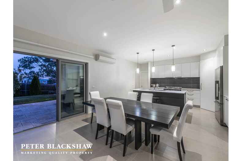 18 Quinane Avenue Forde 18 Quinane Avenue Forde