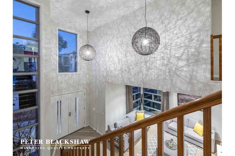 18 Quinane Avenue Forde 18 Quinane Avenue Forde