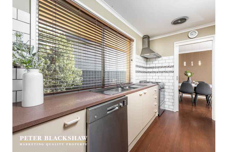 27 O'Loghlen Street Latham 27 O'Loghlen Street Latham