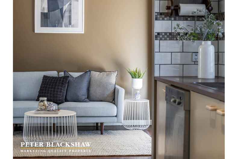 27 O'Loghlen Street Latham 27 O'Loghlen Street Latham