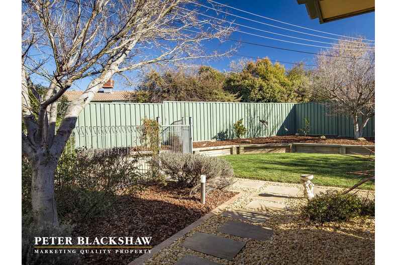 27 O'Loghlen Street Latham 27 O'Loghlen Street Latham