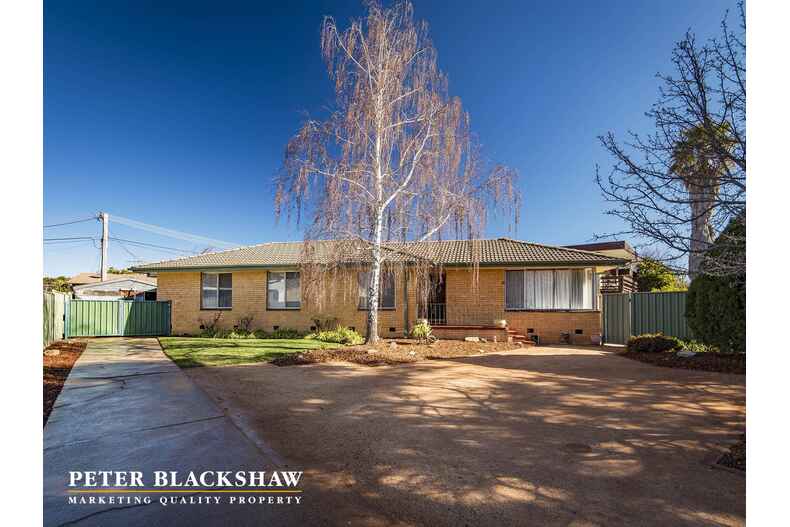 27 O'Loghlen Street Latham 27 O'Loghlen Street Latham