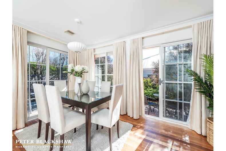 2/37 Novar Street Yarralumla 2/37 Novar Street Yarralumla