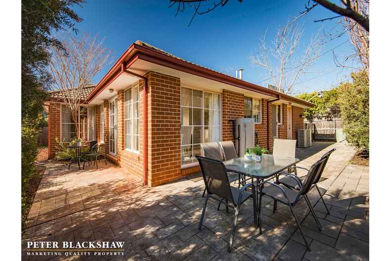 2/37 Novar Street Yarralumla 2/37 Novar Street Yarralumla