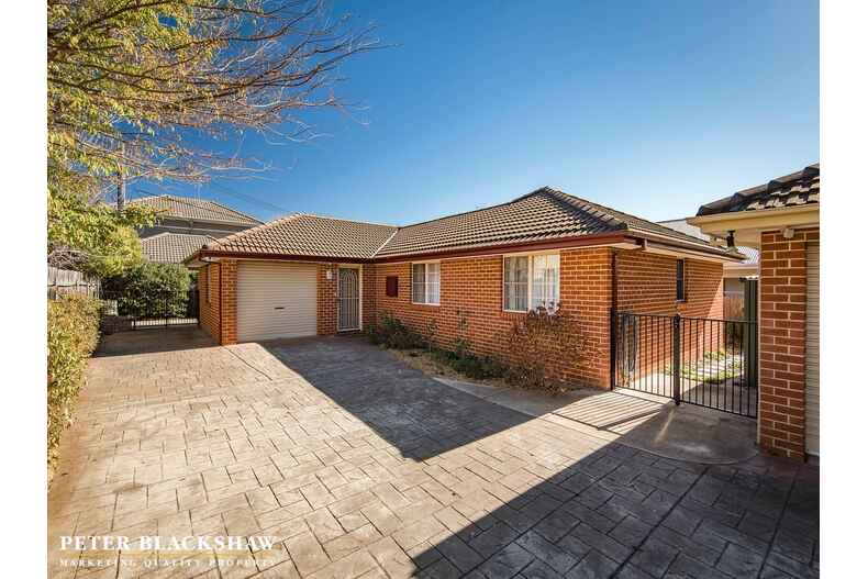 2/37 Novar Street Yarralumla 2/37 Novar Street Yarralumla