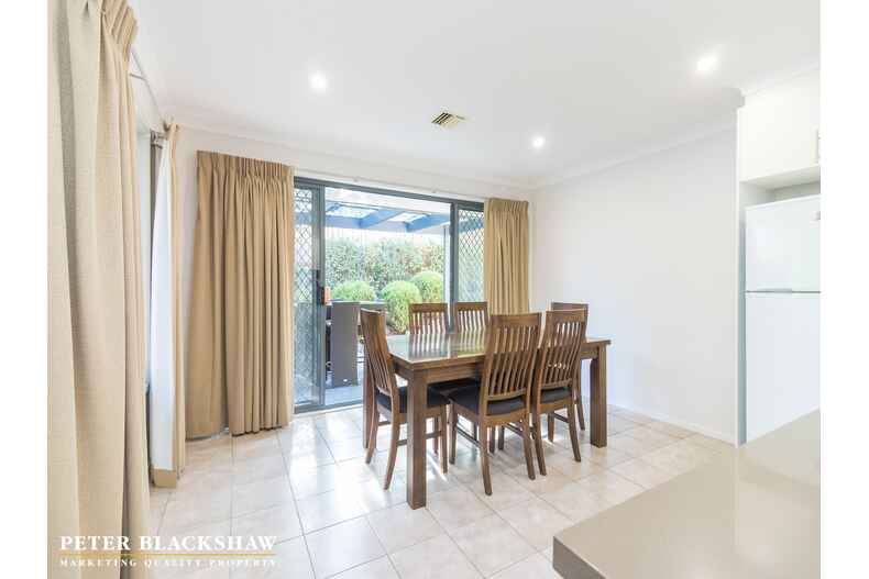 3/5 Tauss Place Bruce