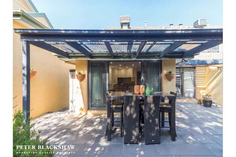 3/5 Tauss Place Bruce