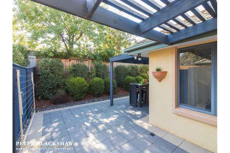 3/5 Tauss Place Bruce