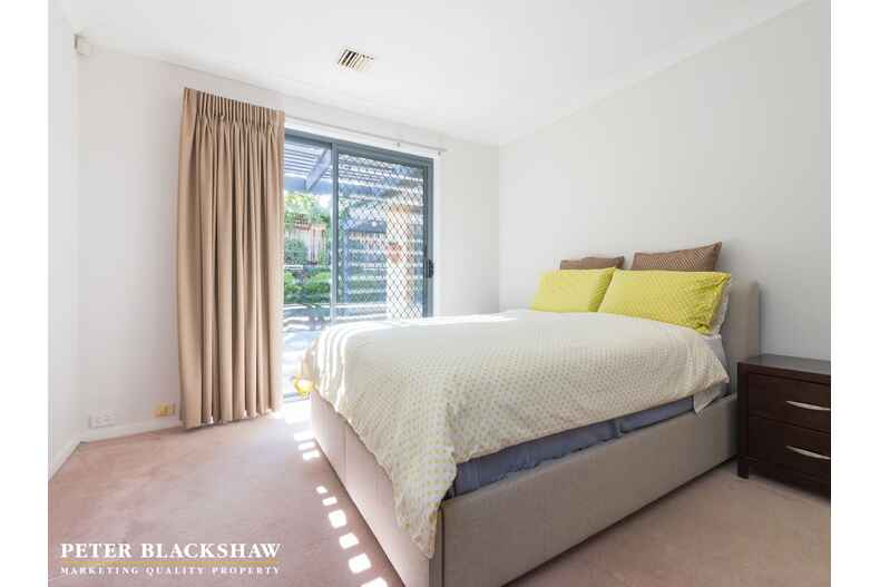 3/5 Tauss Place Bruce