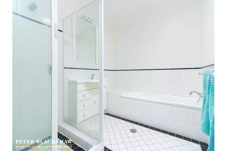 3/5 Tauss Place Bruce