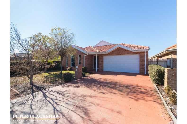 6 McClung Street Gungahlin