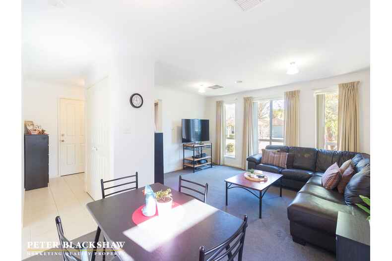 6 McClung Street Gungahlin 6 McClung Street Gungahlin