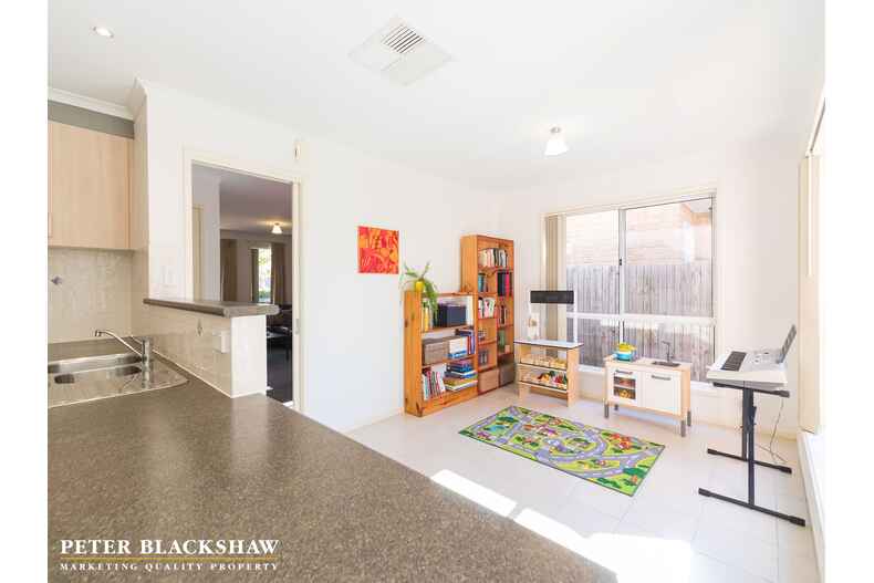 6 McClung Street Gungahlin 6 McClung Street Gungahlin