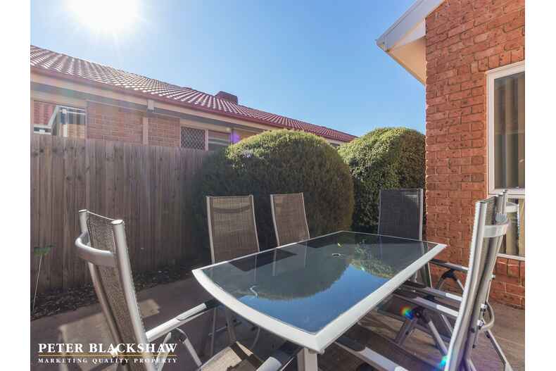 6 McClung Street Gungahlin 6 McClung Street Gungahlin
