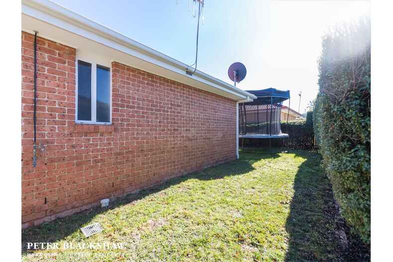 6 McClung Street Gungahlin 6 McClung Street Gungahlin