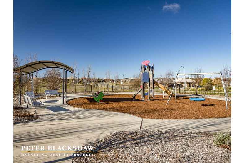 138 Macfarlane Burnet Avenue Macgregor 138 Macfarlane Burnet Avenue Macgregor