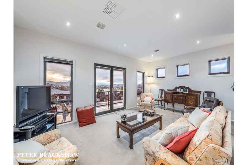 92 Forsythe Street Banks