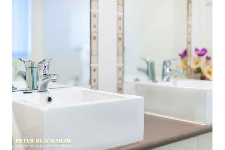 92 Forsythe Street Banks