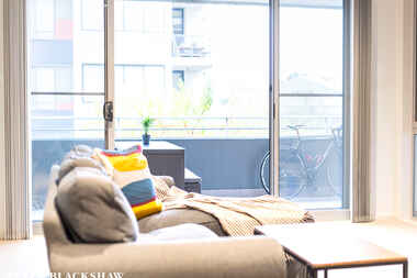 15/71 Giles Street Kingston