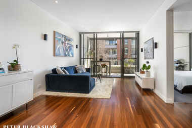 57/21 Dawes Street Kingston