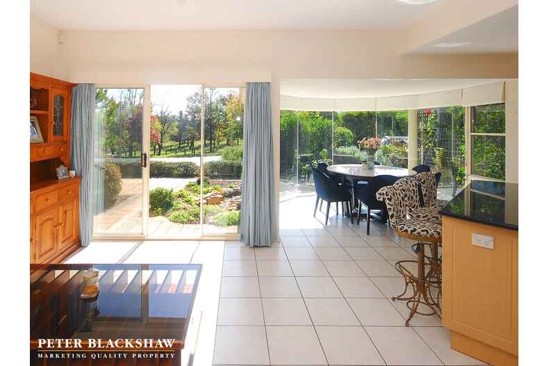 2/39 Tasmania Circle Forrest 2/39 Tasmania Circle Forrest