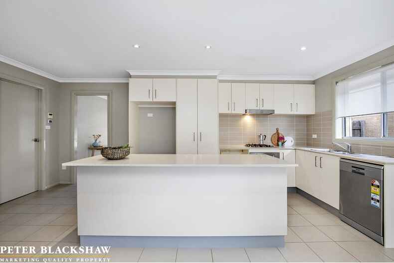 5 Maza Place Bonner 5 Maza Place Bonner