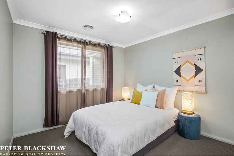 5 Maza Place Bonner 5 Maza Place Bonner