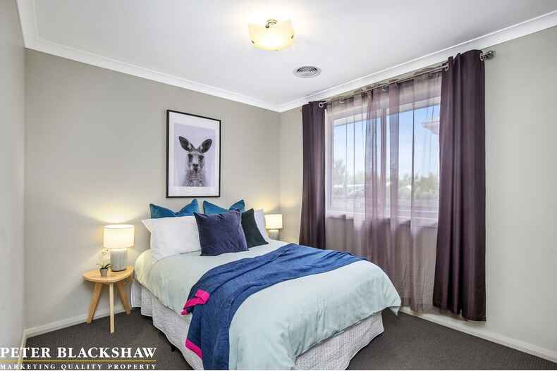 5 Maza Place Bonner 5 Maza Place Bonner