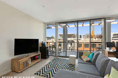 45/10 Burke Crescent Kingston