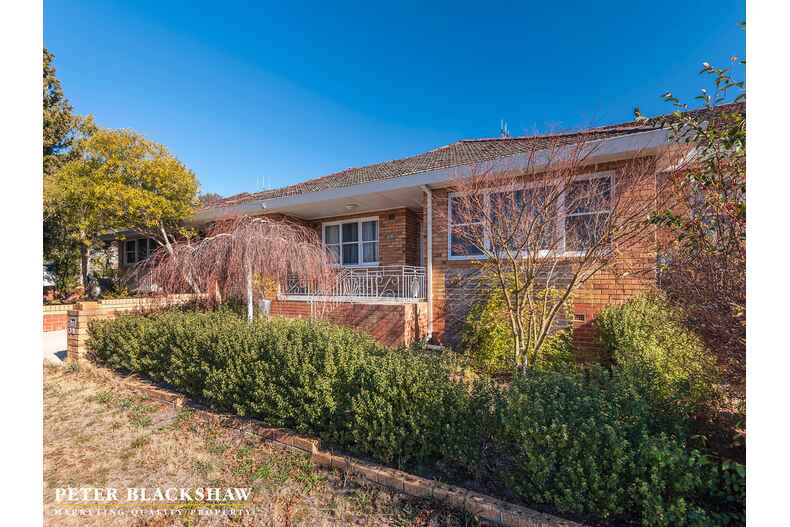 2/10 Kinkora Place Queanbeyan