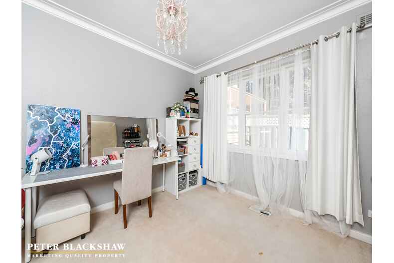 2/10 Kinkora Place Queanbeyan