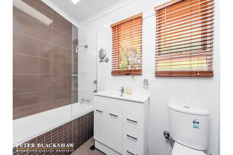 17 Jacka Crescent Campbell 17 Jacka Crescent Campbell