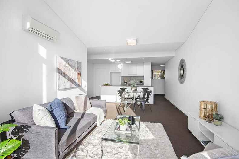 92/116 Easty Street Phillip 92/116 Easty Street Phillip