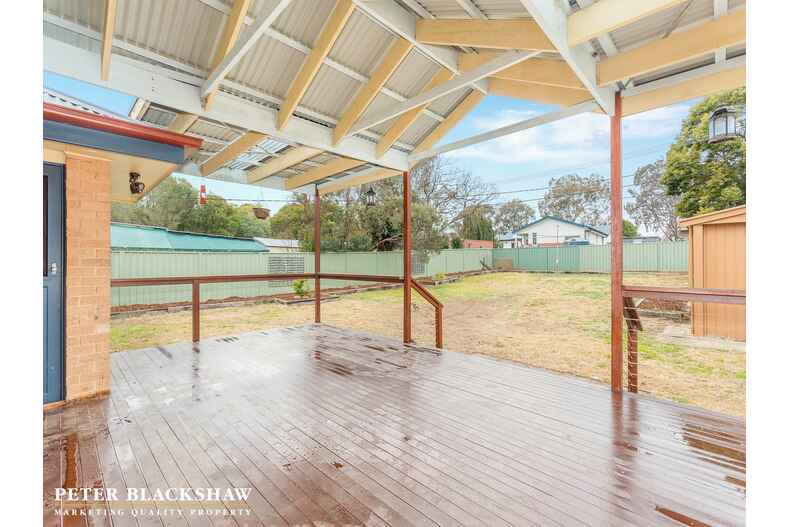 8 Kinsella Street Higgins 8 Kinsella Street Higgins