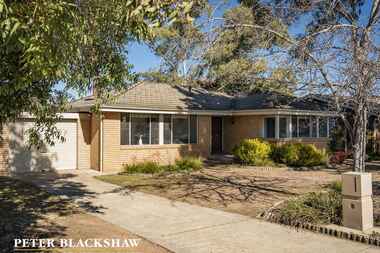 29 Sheaffe Street Holder