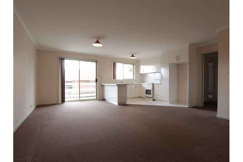 1/36 Kinsella Street Queanbeyan