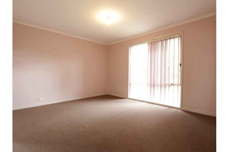 1/36 Kinsella Street Queanbeyan