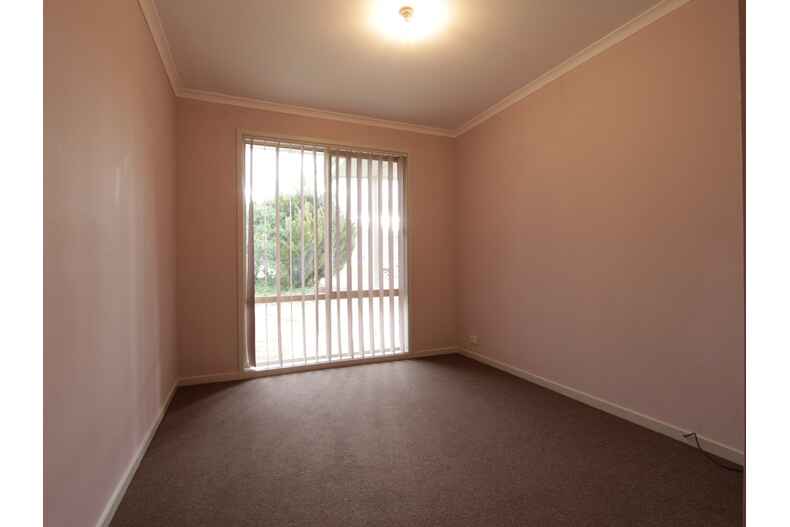 1/36 Kinsella Street Queanbeyan