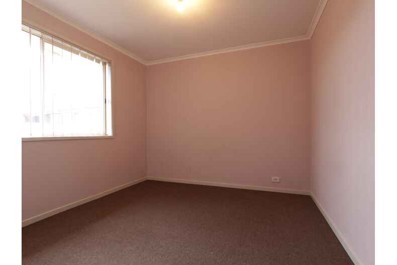 1/36 Kinsella Street Queanbeyan