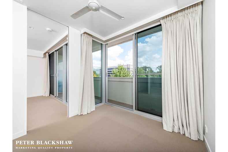 54/43 Constitution Avenue Reid