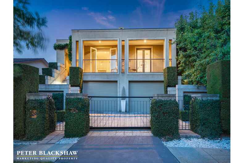 24 Bedford Street Deakin