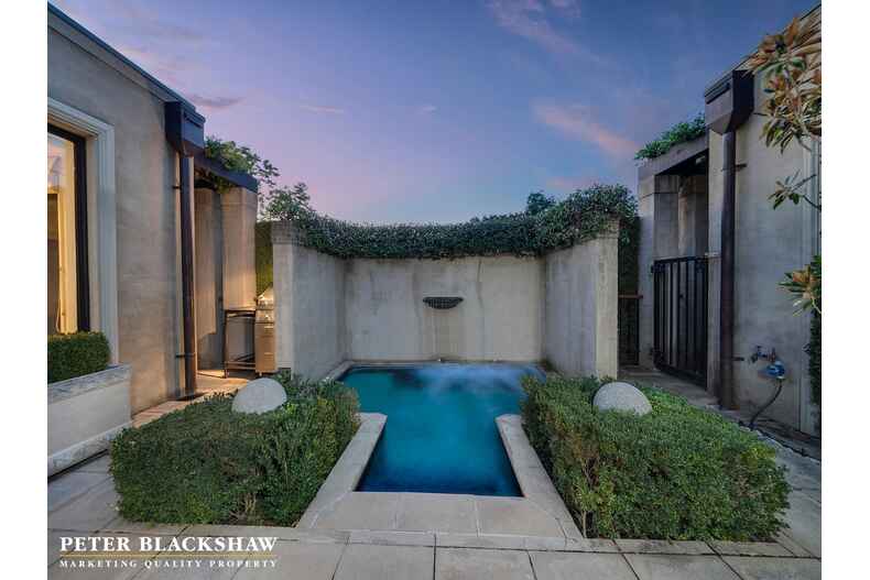 24 Bedford Street Deakin