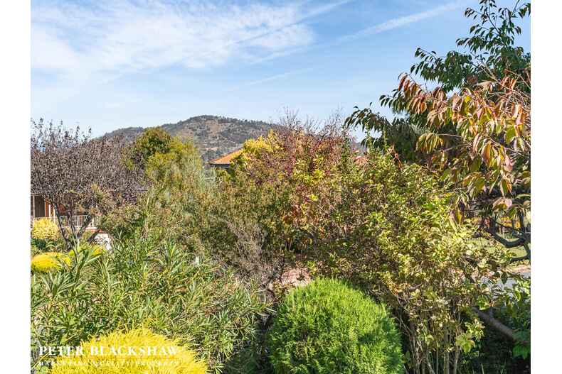 1/130 Shackleton Circuit Mawson