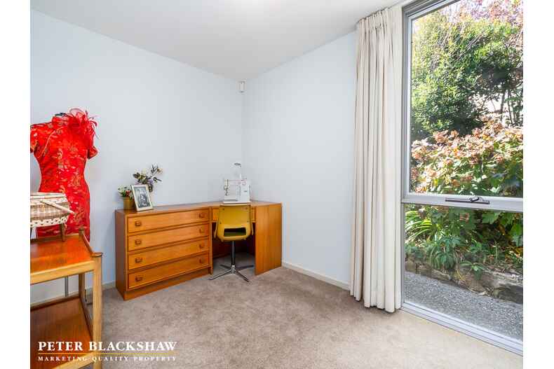 1/130 Shackleton Circuit Mawson