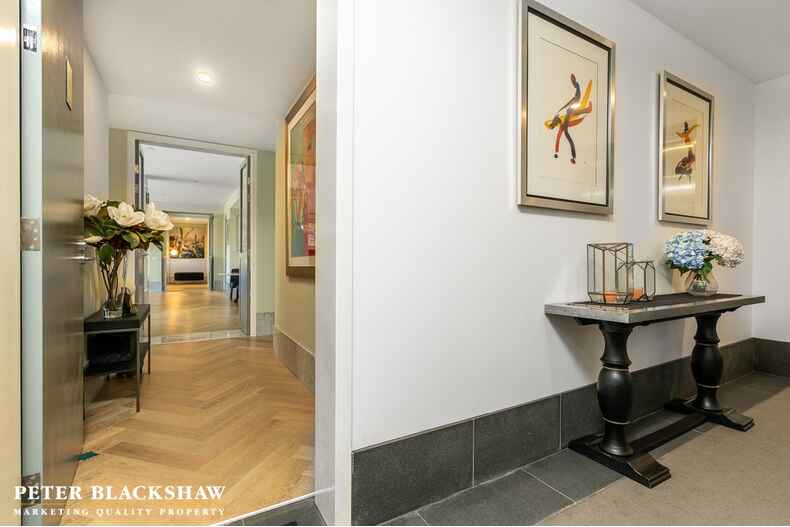 10/1 Provan Street Campbell 10/1 Provan Street Campbell