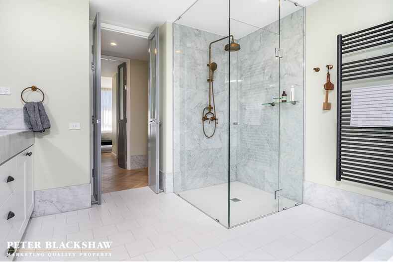 10/1 Provan Street Campbell 10/1 Provan Street Campbell